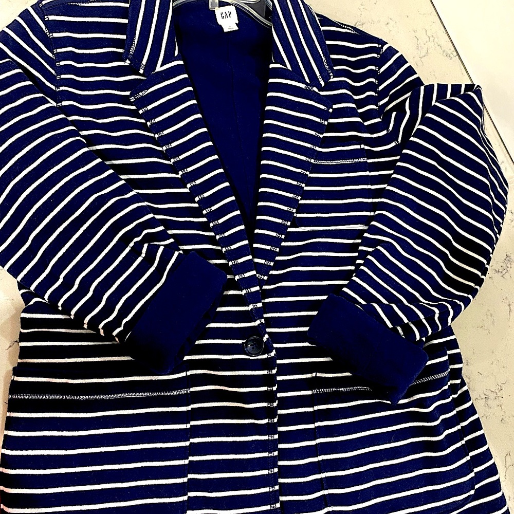 Gap, navy striped one button blazer, great condition. Size M, fits like a Small.